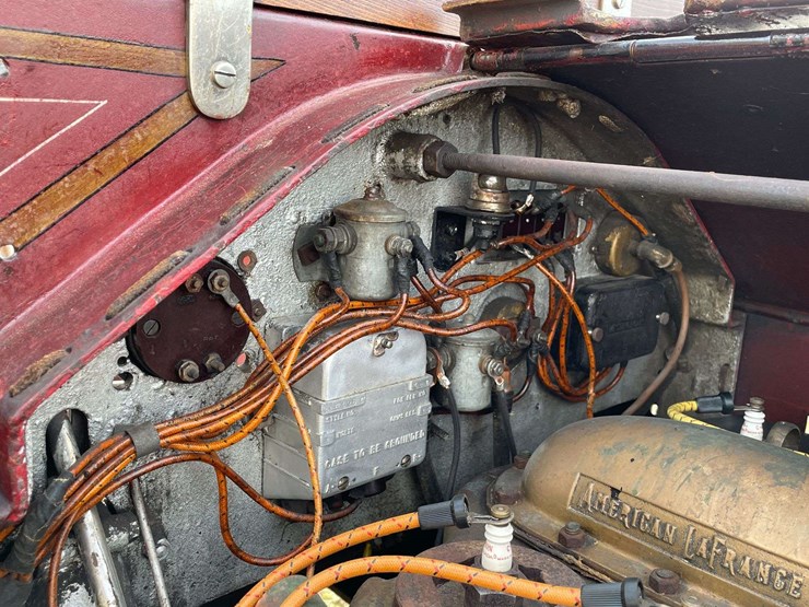 1917-american-la-france-firetruck-image-92