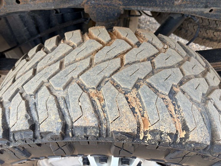 2019-chevrolet-2500-image-12