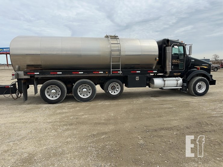 2003-kenworth-t800-image-6