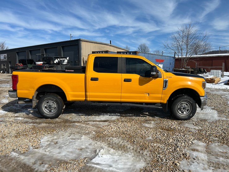 2018-ford-f250-image-13