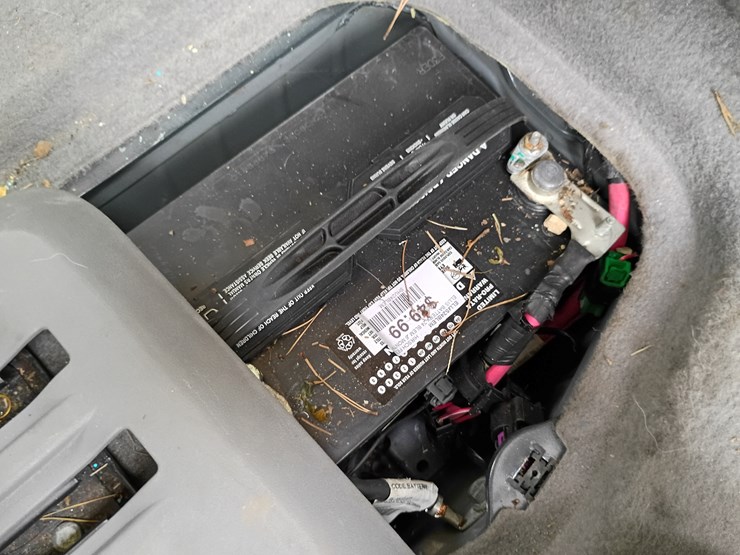 2011-chevrolet-traverse-image-56