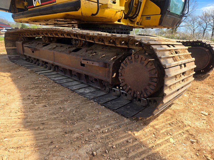 2003-caterpillar-320c-image-75