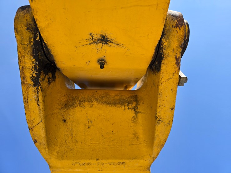 2013-komatsu-pc160-lc-image-34