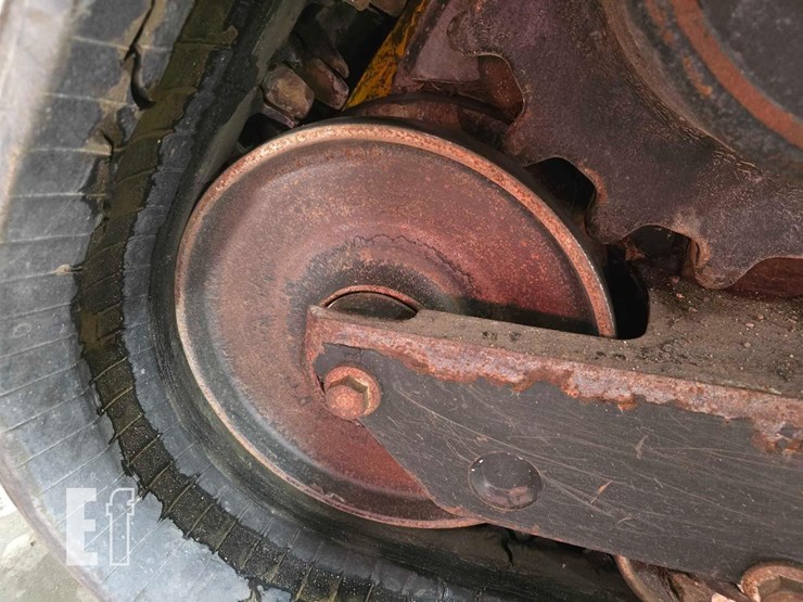 2021-jcb-3ts-8t-image-29