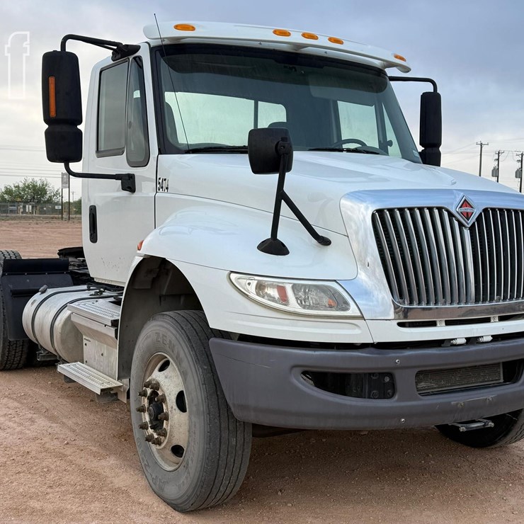 2018 INTERNATIONAL DURASTAR 4400