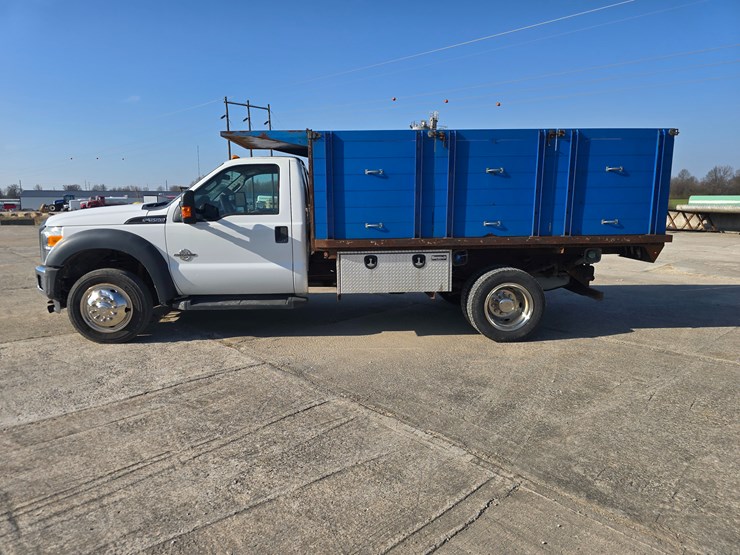 2016-ford-f550-image-4