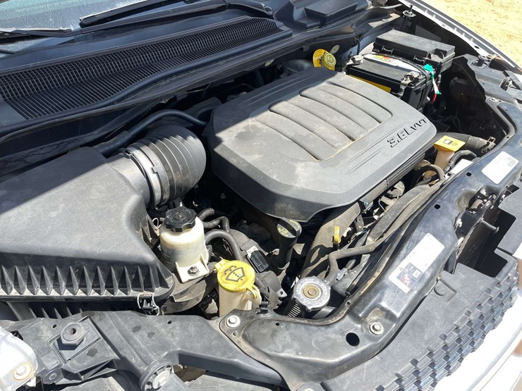 2019-dodge-grand-caravan-gt-image-8