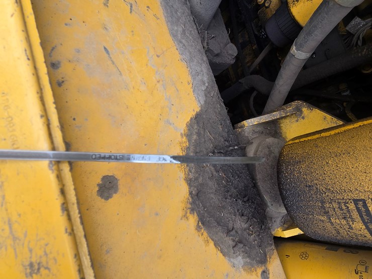 2005-caterpillar-953c-image-46