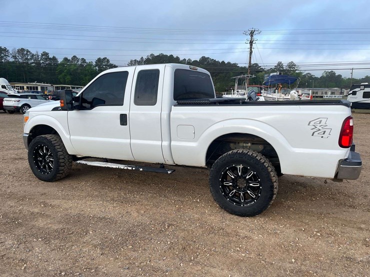 2014-ford-f250-image-2