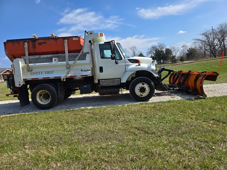 2015-international-workstar-7400-image-20