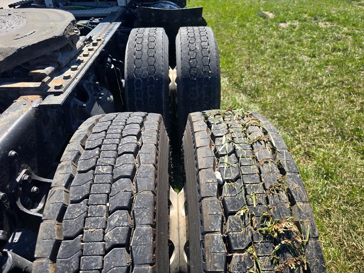 2019-international-lt-image-46