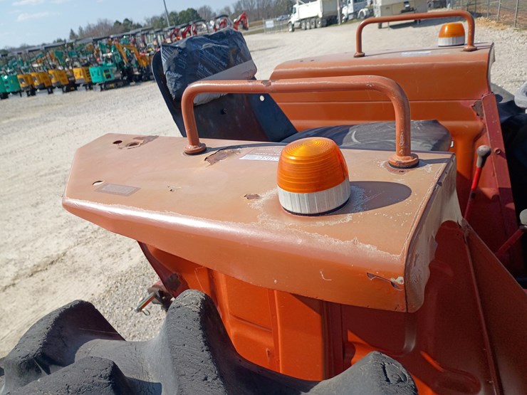 international-284-image-45