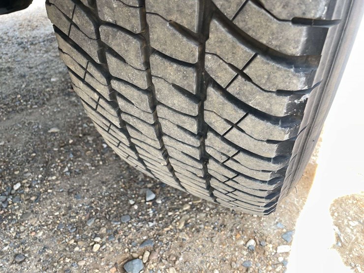 2010-ford-f250-image-21