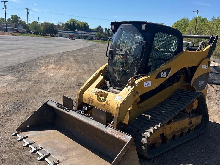 2011-caterpillar-299c-image-2