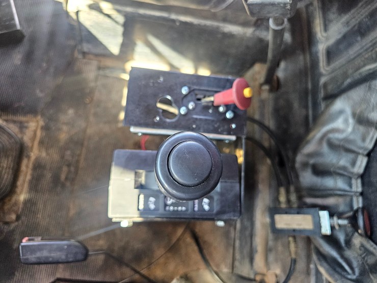 1998-mack-rd688s-image-137