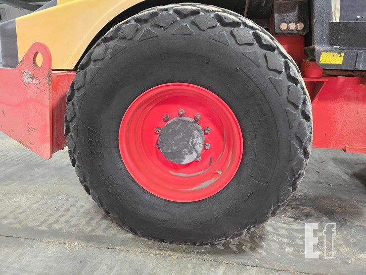 2011-dynapac-ca250d-ii-image-23