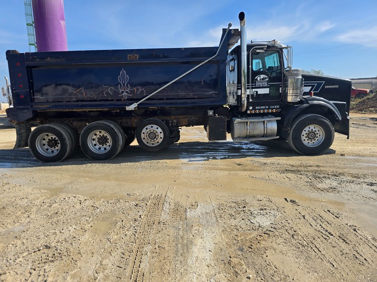 #21305-•-2003-kenworth-dump-truck-image-31