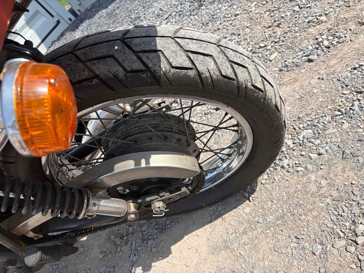 kawasaki-kz650-motorcycle-image-10