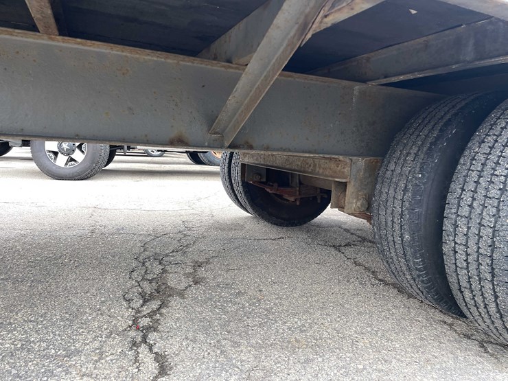 #1460-•-1987-redi-haul-gooseneck-trailer-(has-wi-title)-(of)-image-30