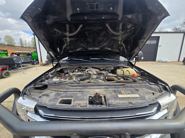 2020-ford-f550-image-64