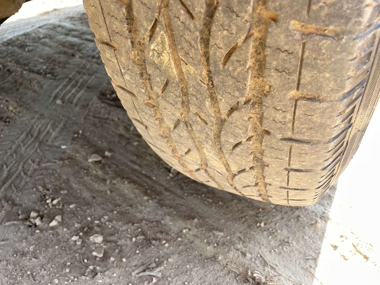 2011-ford-f150-image-22