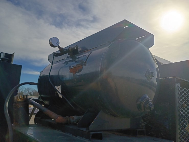 2005-ford-f750-image-85