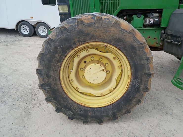 john-deere-7800-image-58
