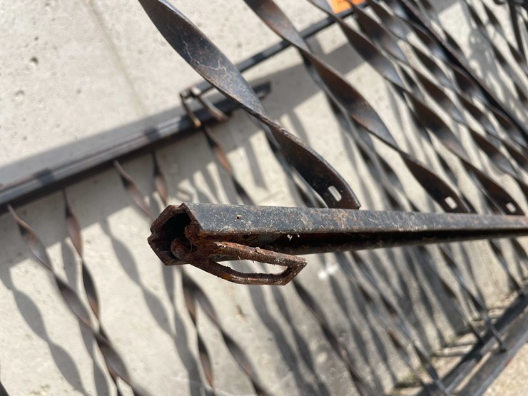 #7019-•-(5)-porch-hand-railings-(o3)-image-5