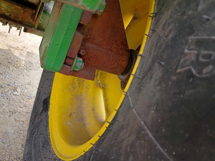 john-deere-458-image-33