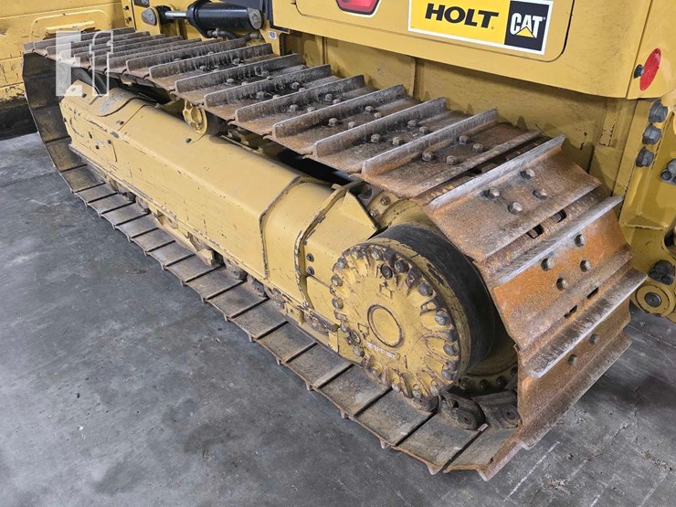 2022-caterpillar-d3-image-32