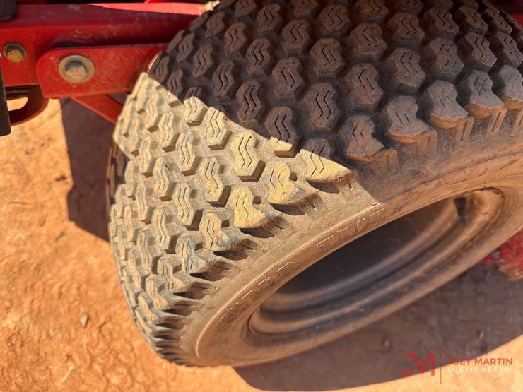 2018-gravely-proturn-52-image-11