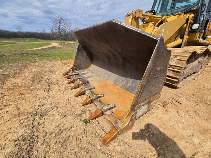 2005-caterpillar-953c-image-99