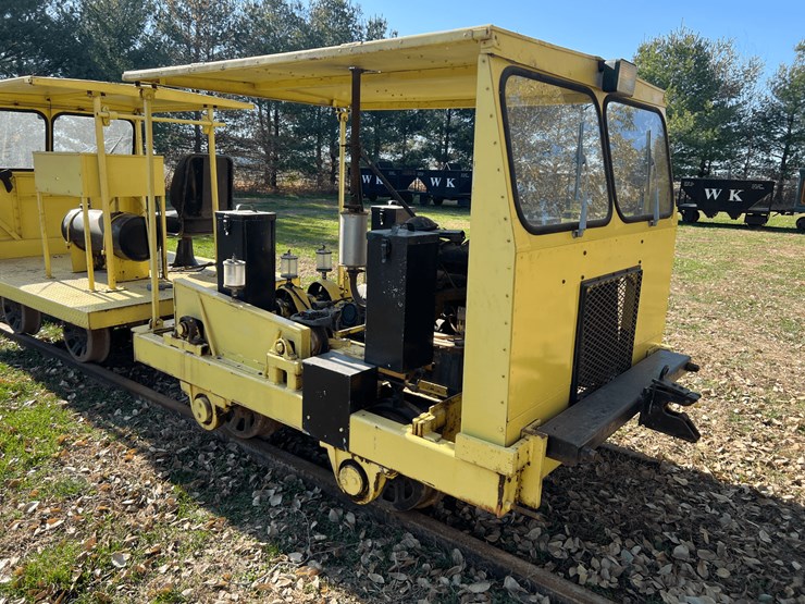 fairmont-rail-car-image-13