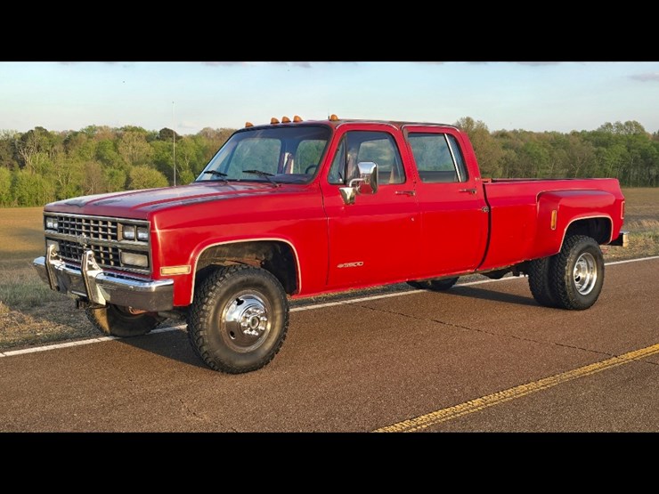1989-chevrolet-silverado-3500-image-3