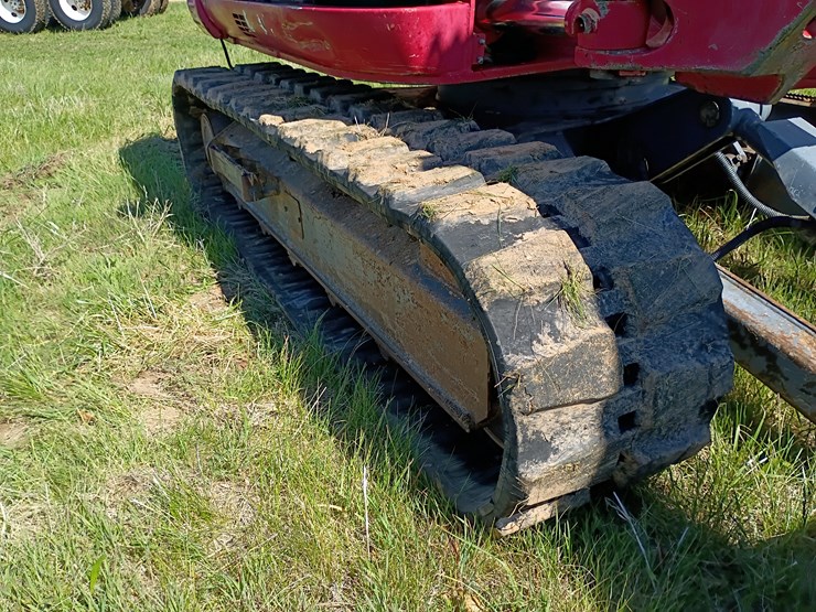 2011-takeuchi-tb285-image-73