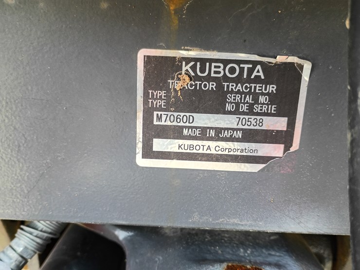 2019-kubota-m7060-image-68