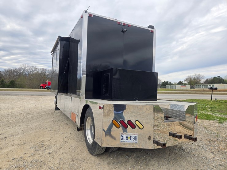 1990-international-4900-image-16