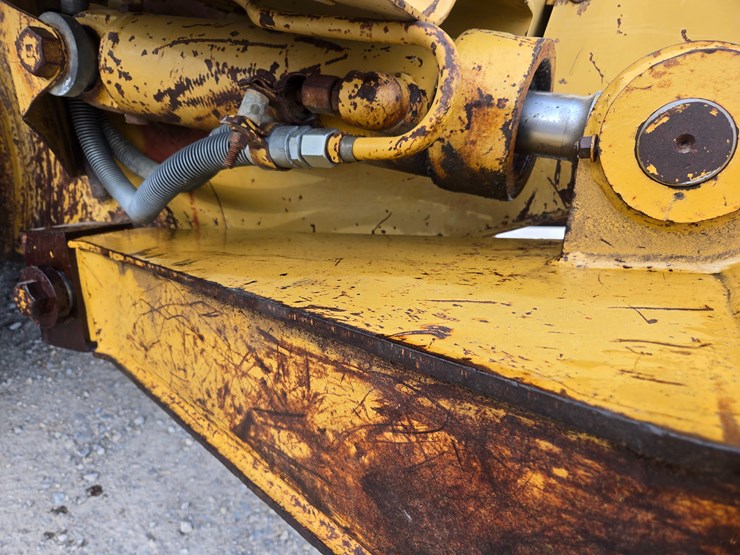 1996-caterpillar-953b-image-96
