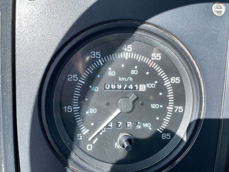 2003-sterling-sc8000-image-26