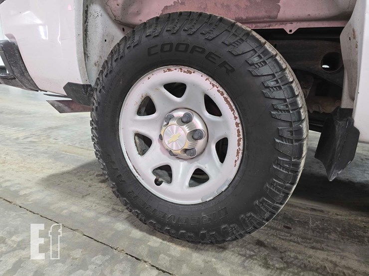 2015-chevrolet-silverado-1500-image-22