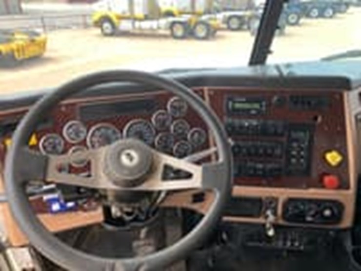 2012-western-star-4900-image-12