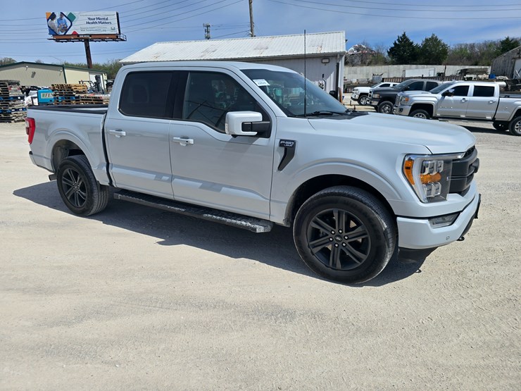 2022-ford-f150-image-15