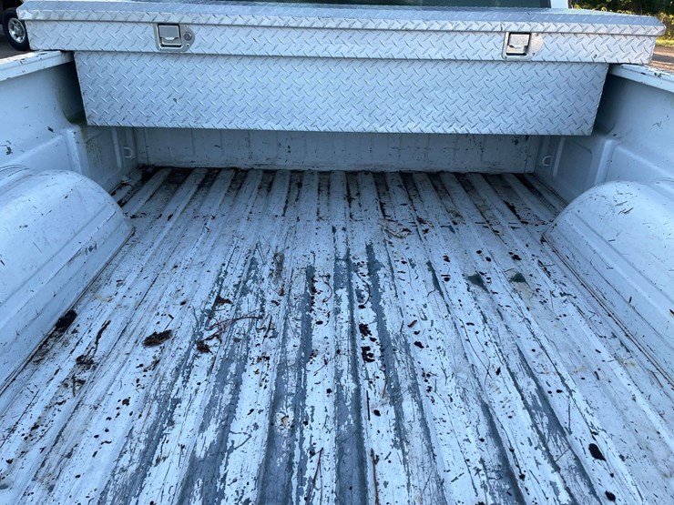 2005-chevrolet-silverado-1500-image-14