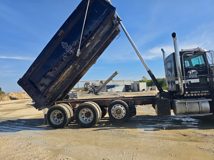 #21305-•-2003-kenworth-dump-truck-image-71