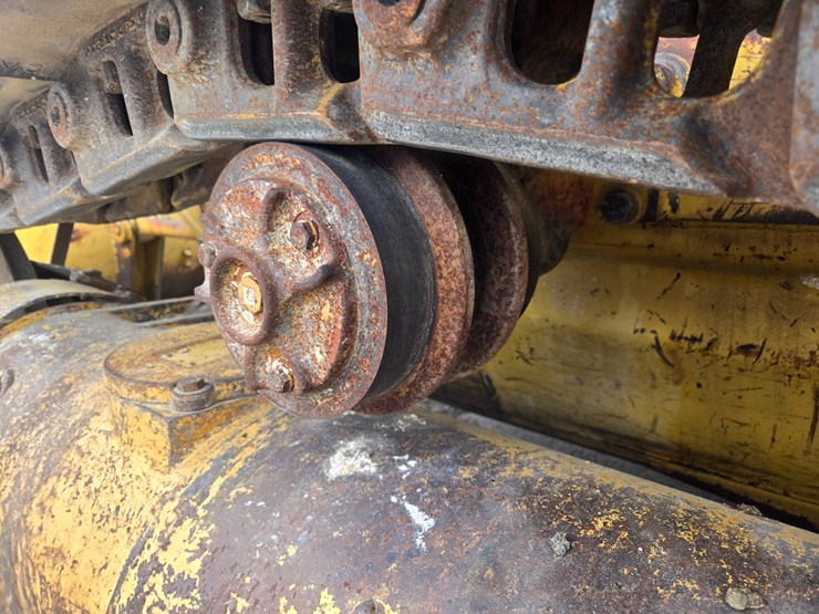 1996-caterpillar-953b-image-67