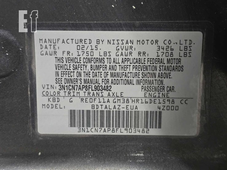 2015-nissan-versa-image-23