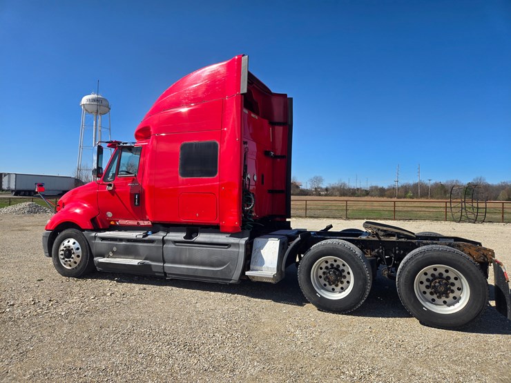 2014-international-prostar-image-11