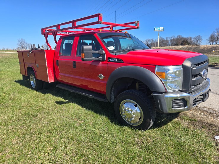2016-ford-f550-image-17