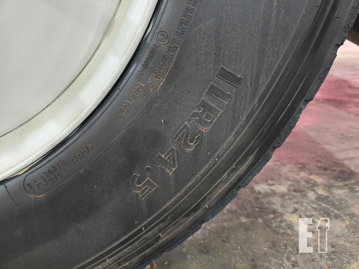 2005-mack-chn613-image-27