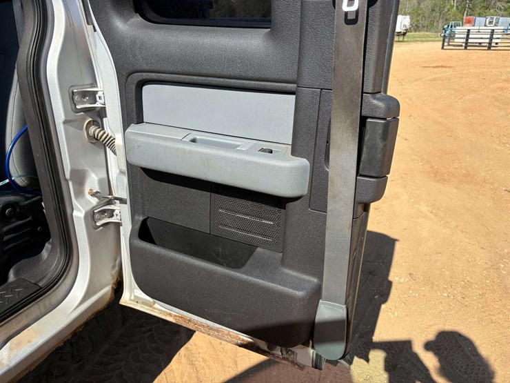 2013-ford-f150-image-15